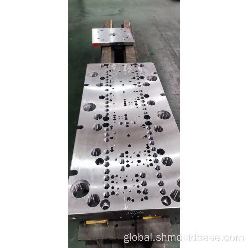 Die-Casting Mold Base Auto parts mold base Supplier